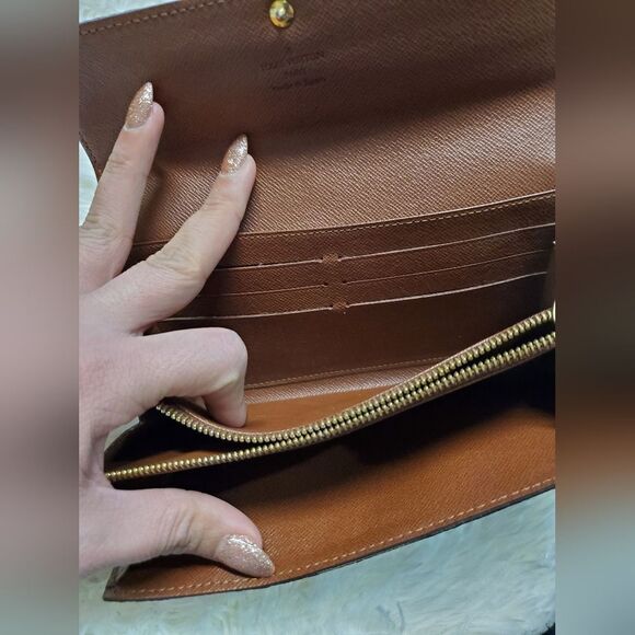 AUTHENTIC Louis Vuitton Sarah Wallet Canvas - Picture 4 of 13